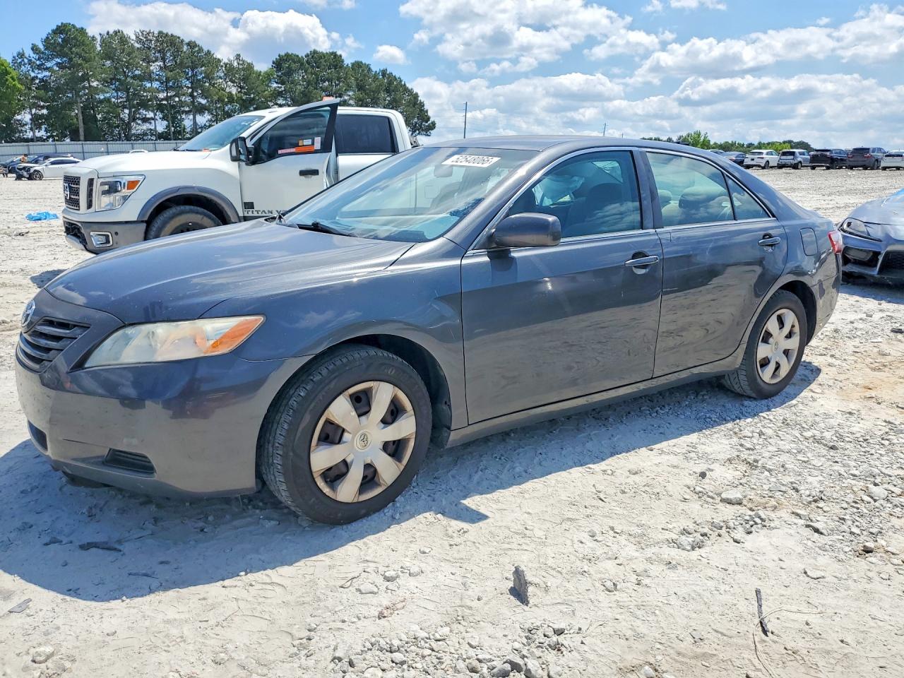 Salvage Toyota Camry Image