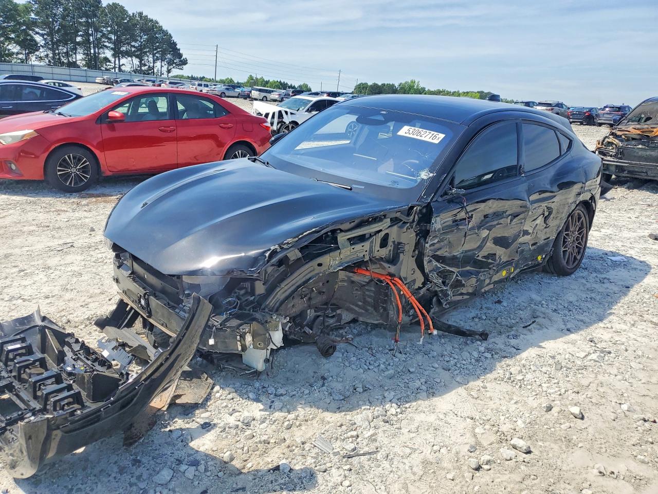 Salvage Ford Mustang Image