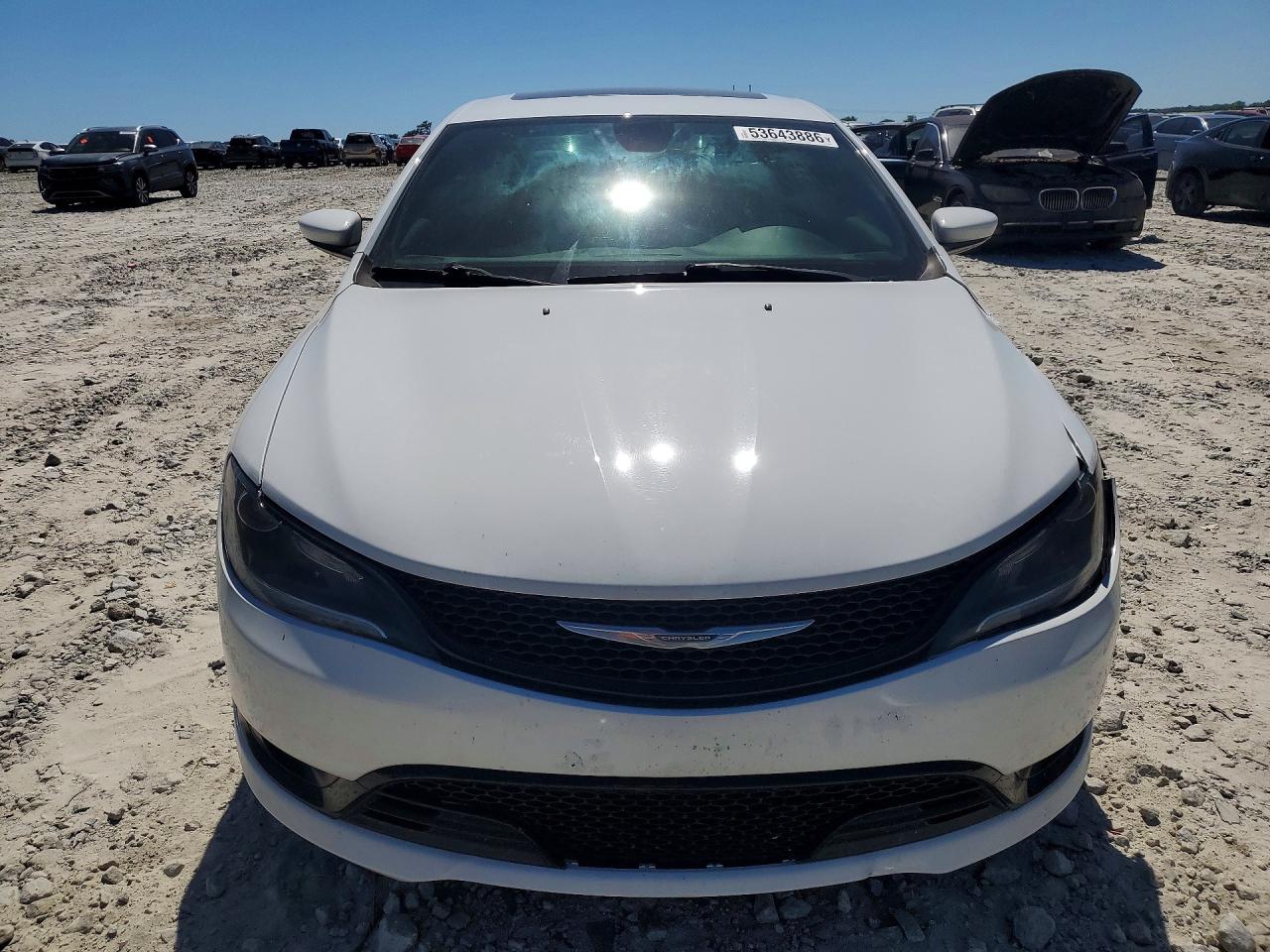 Chrysler 200