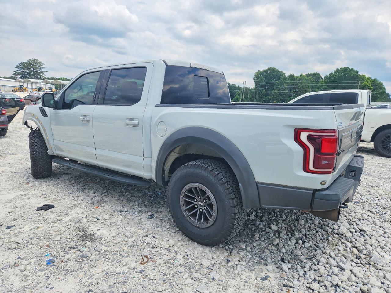 Ford F-150 Raptor