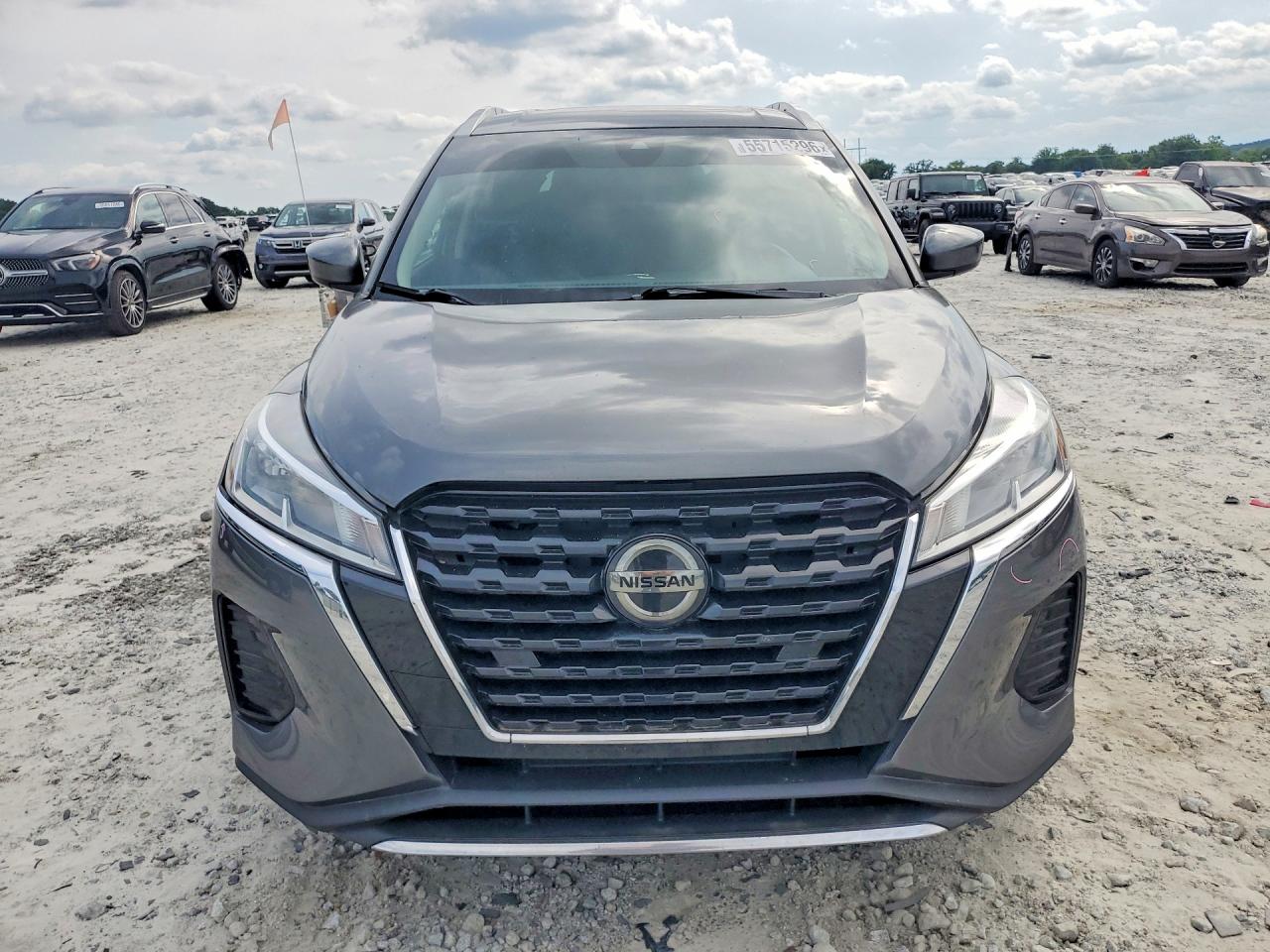 Nissan Kicks Sv
