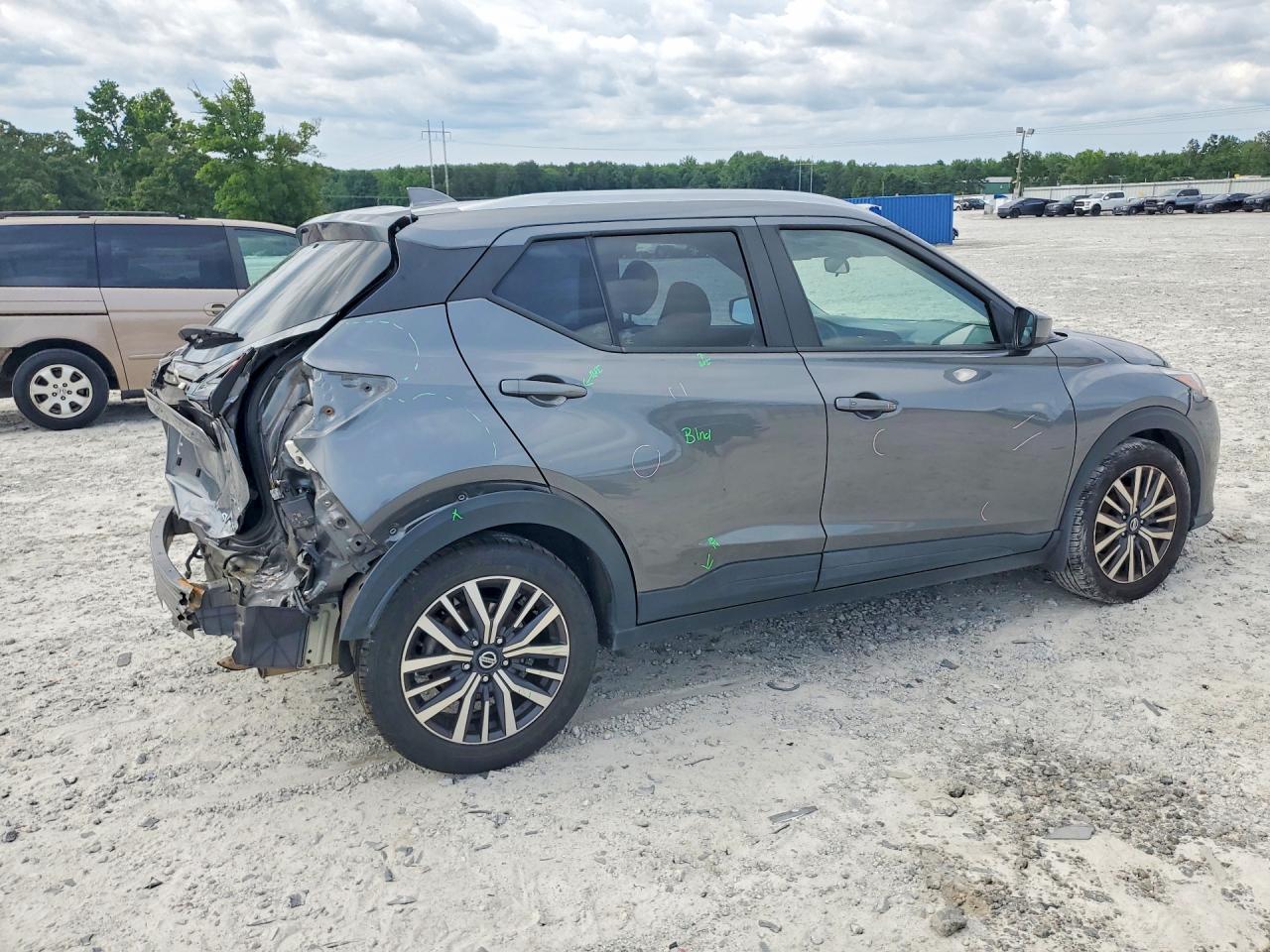 Nissan Kicks Sv