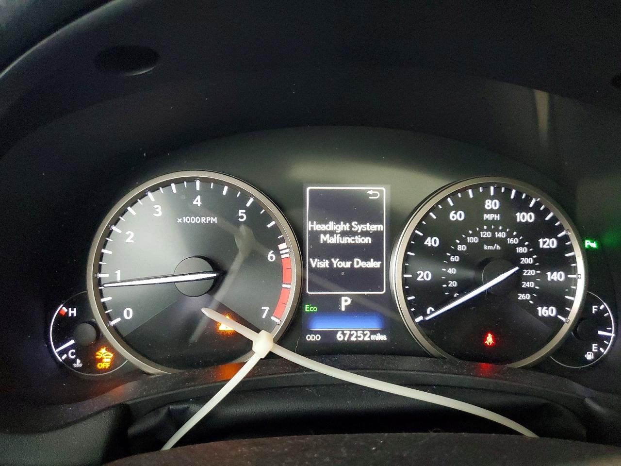 Lexus NX Base