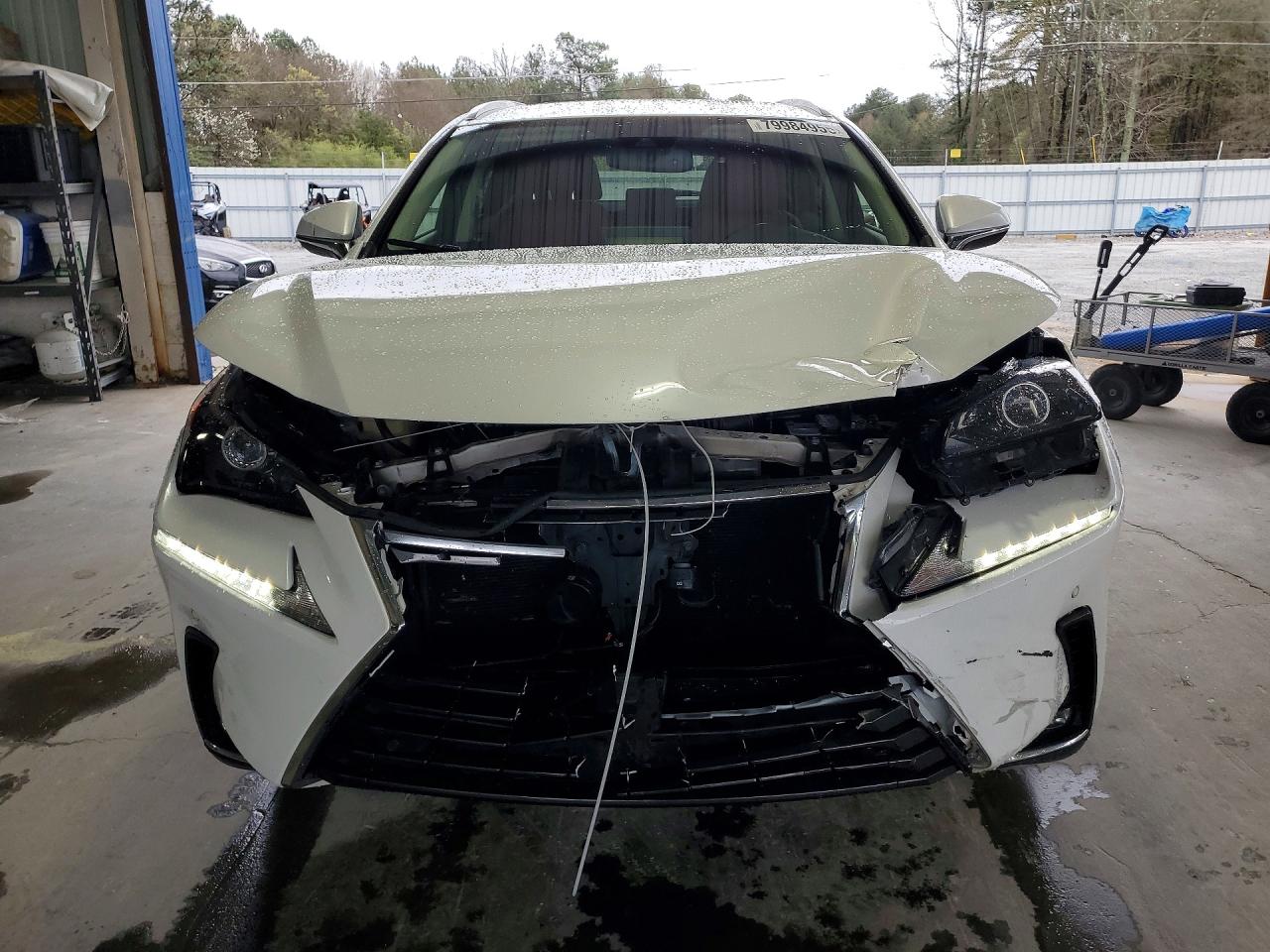 Lexus NX Base