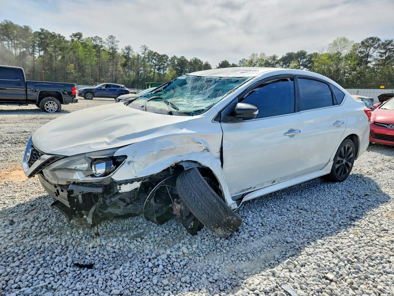 Salvage Nissan Sentra Image