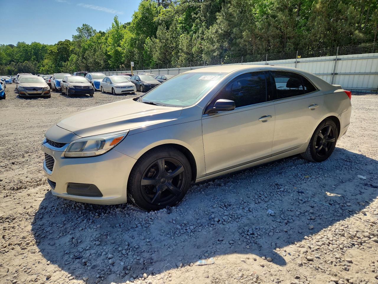 Salvage Chevrolet Malibu Image