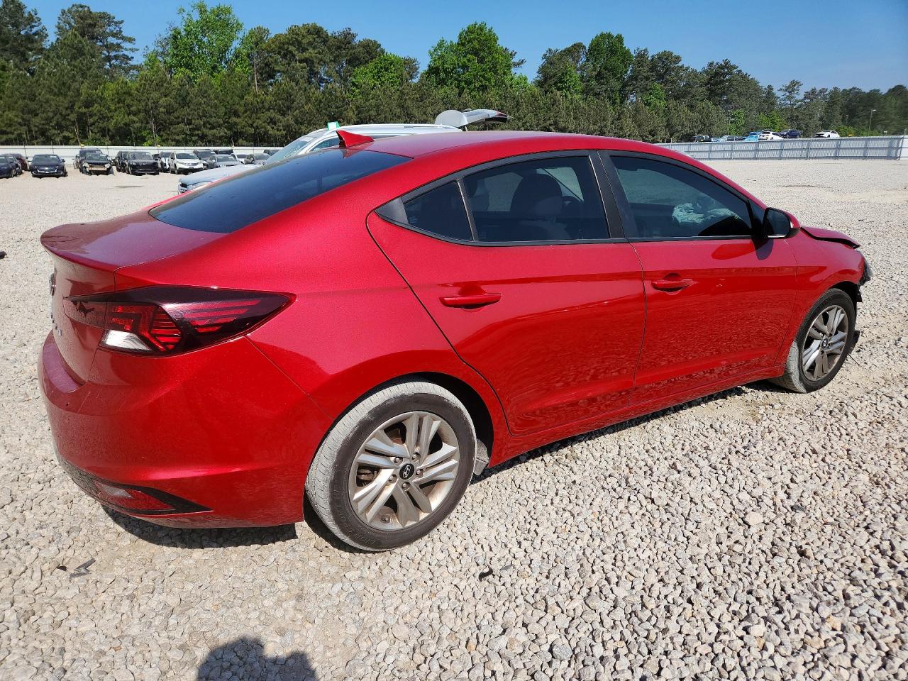 Hyundai ELANTRA Sel