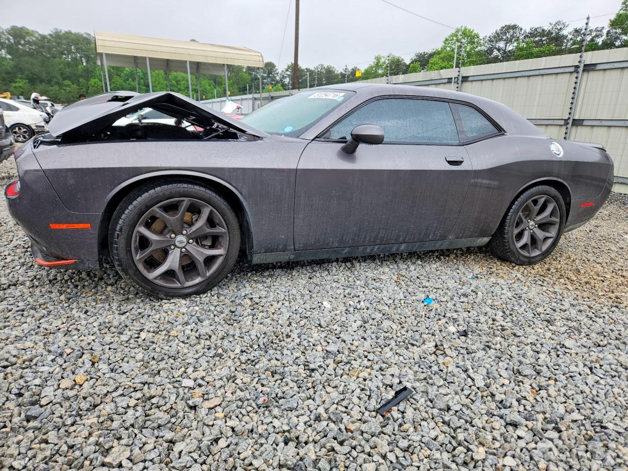 Salvage Dodge Challenger Image