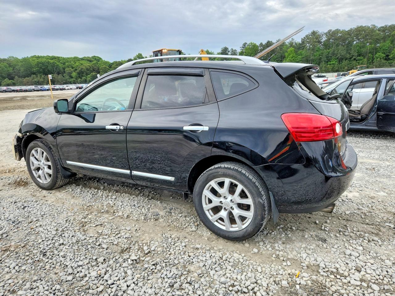 Nissan Rogue S