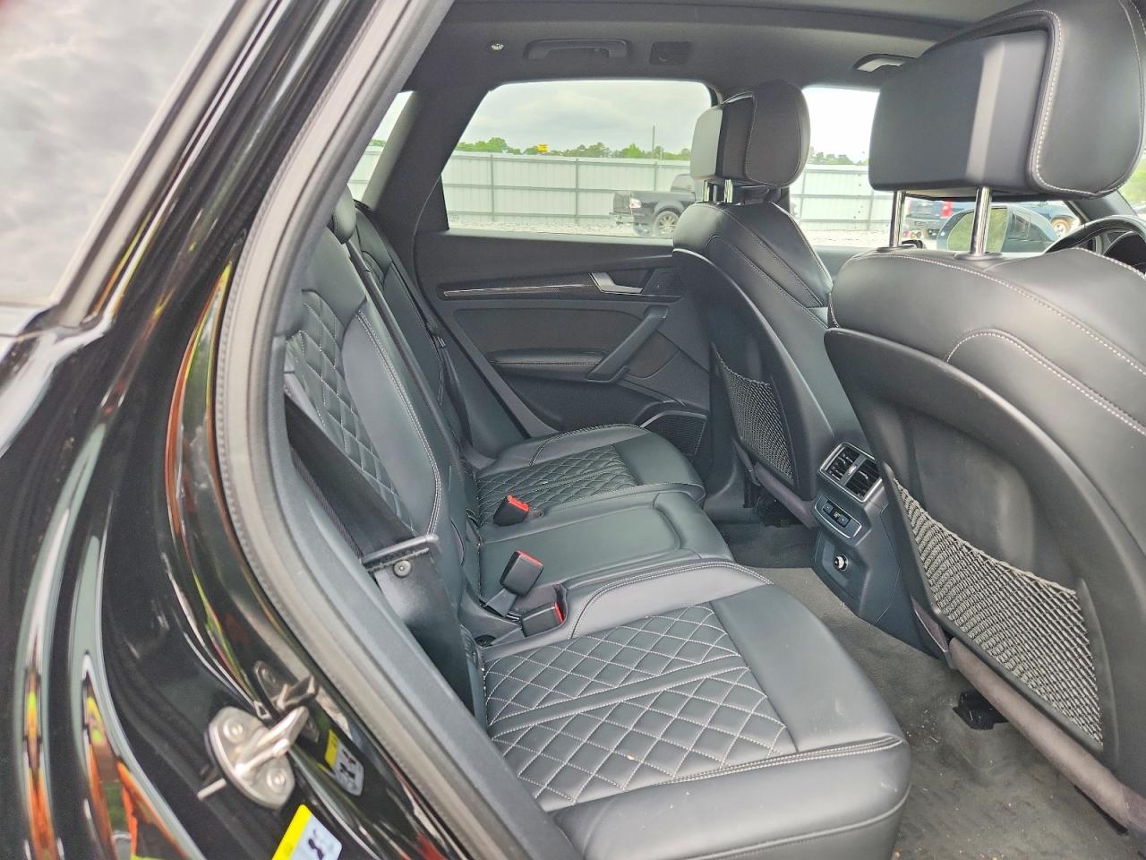 Audi Sq Prestige