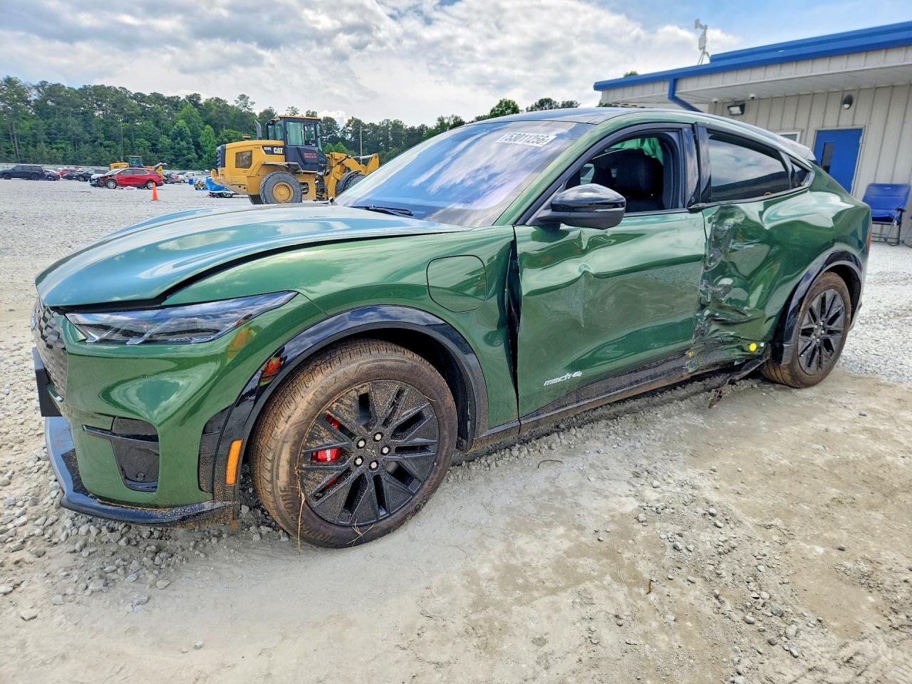Salvage Ford Mustang Image