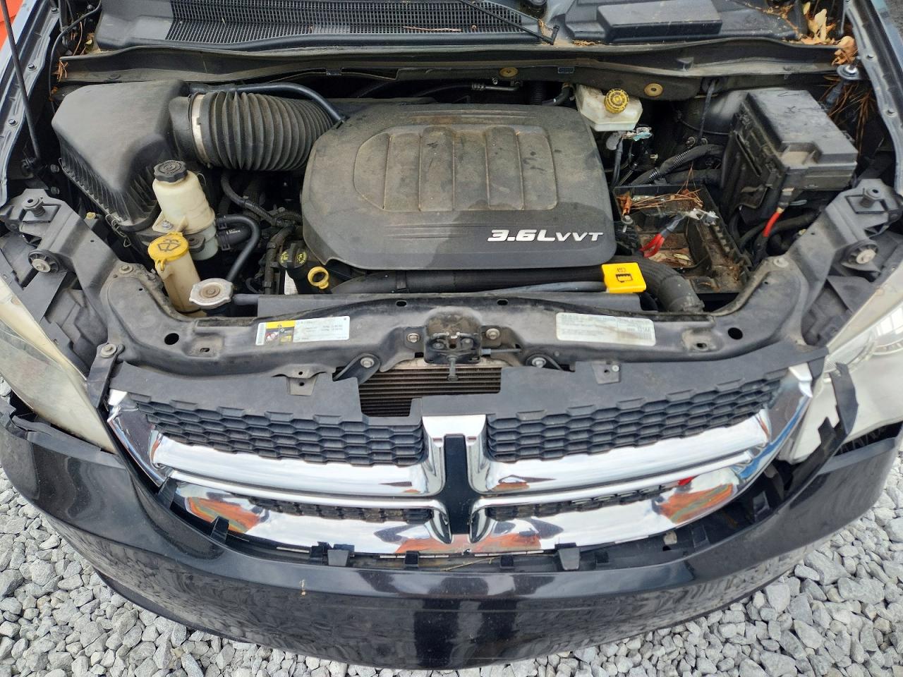 Dodge Caravan Sxt