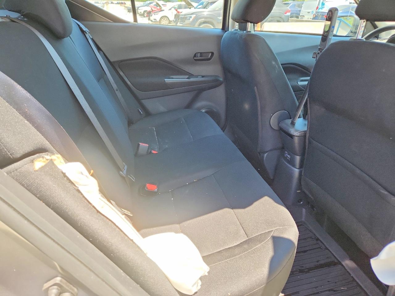 Nissan Kicks Play S