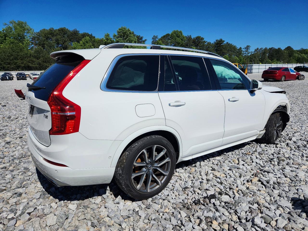 Volvo XC90 T6