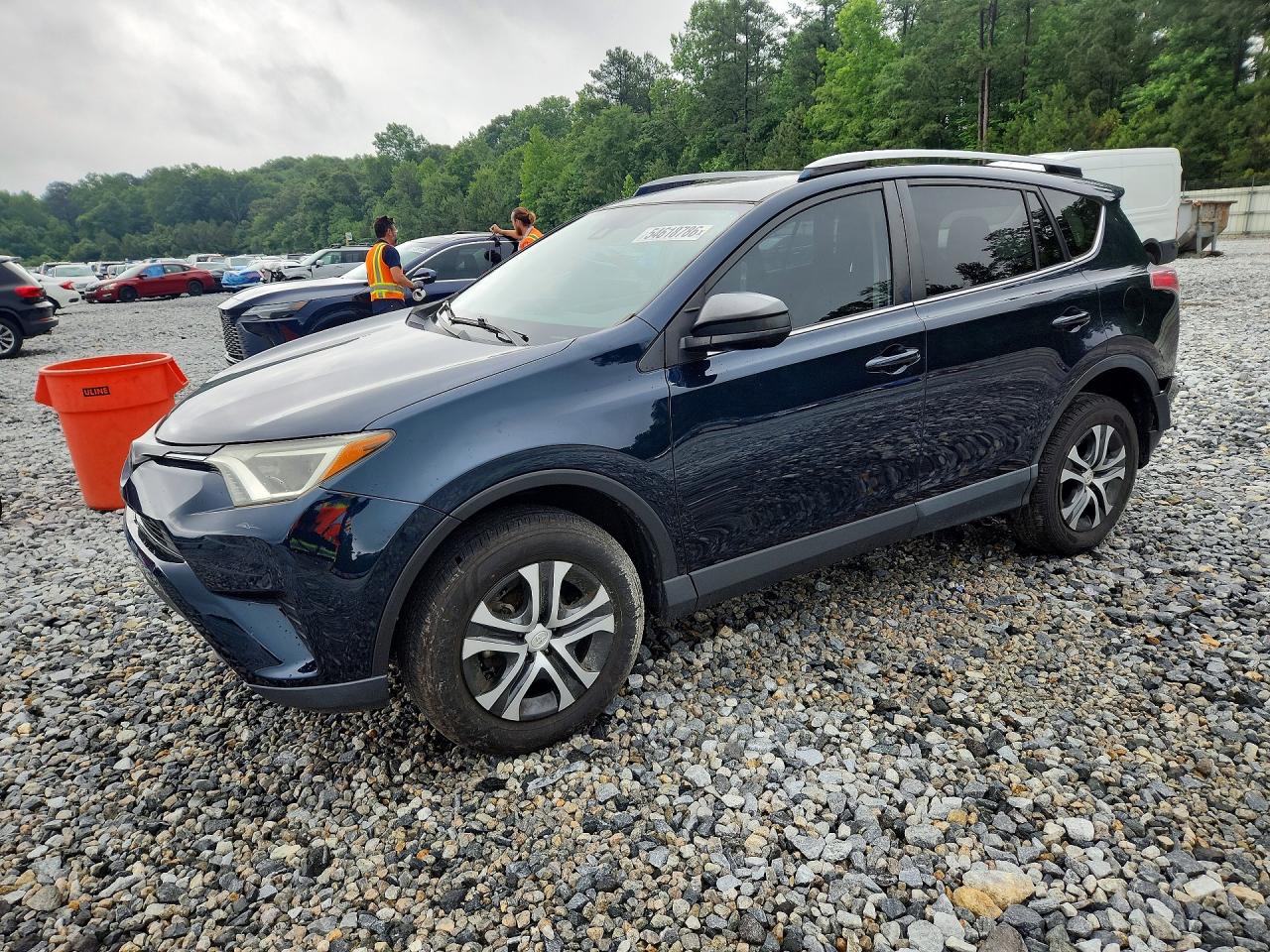 Salvage Toyota RAV4 Image