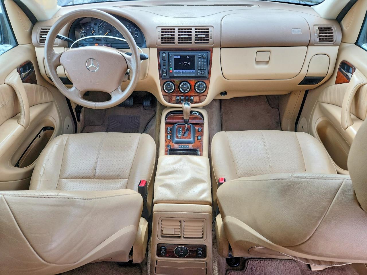 Mercedes-Benz M-Class 350