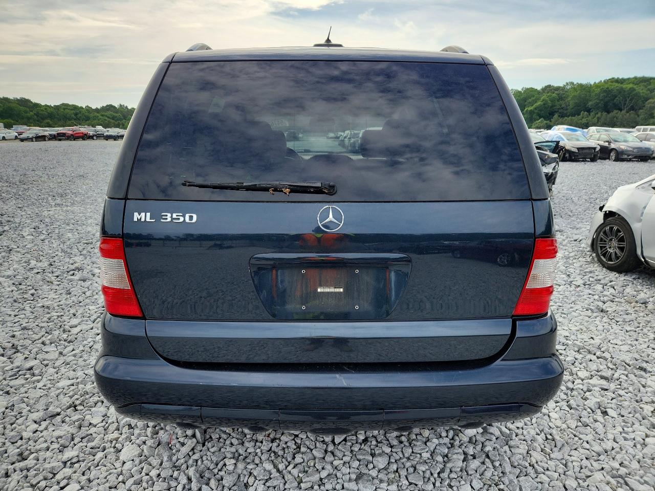 Mercedes-Benz M-Class 350