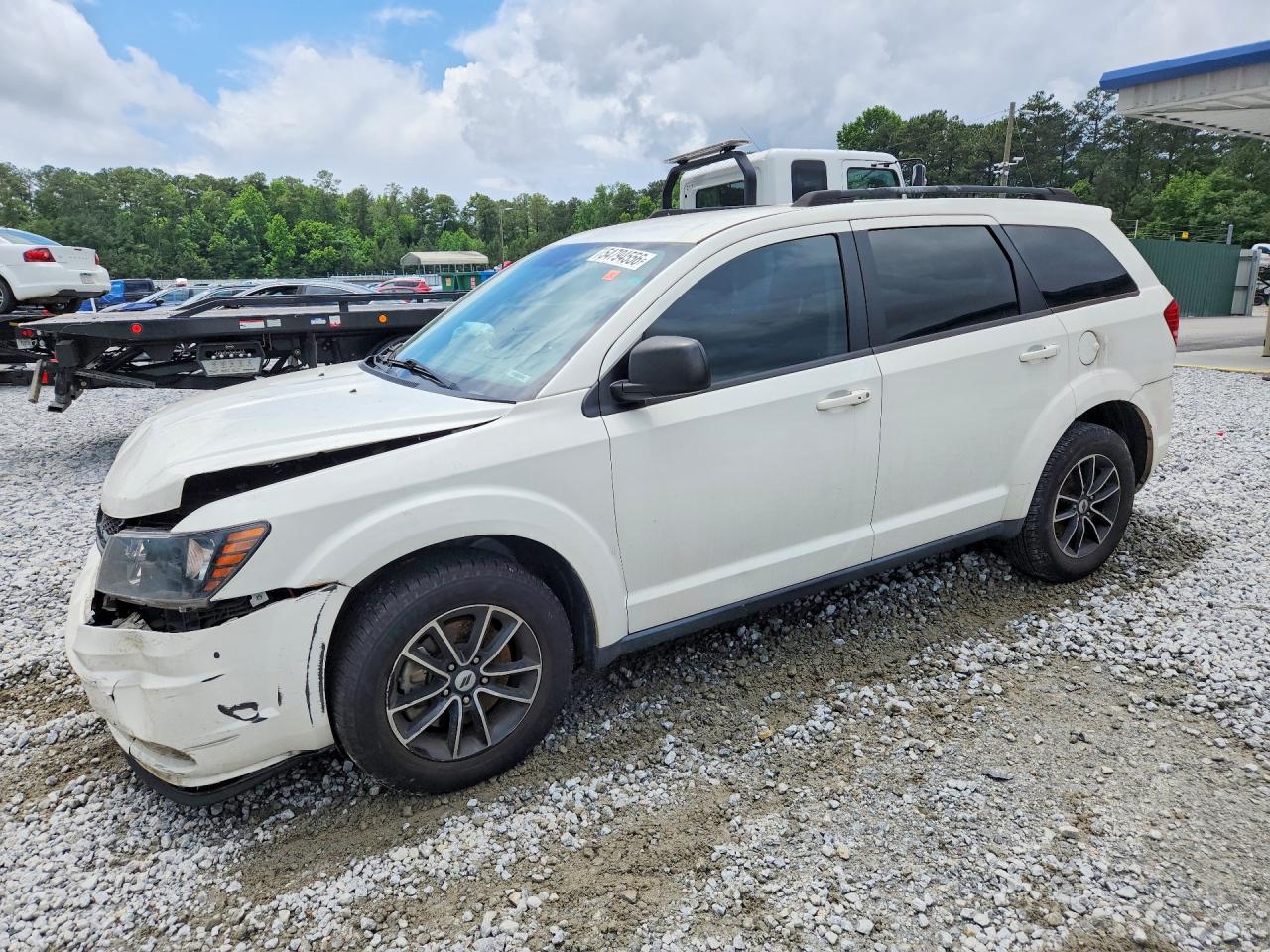 Salvage Dodge Journey Image