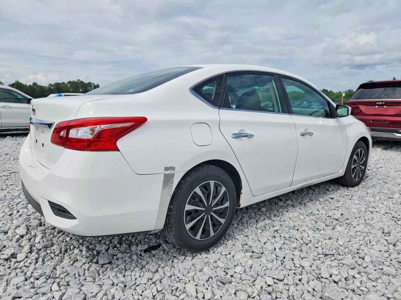 Nissan Sentra S