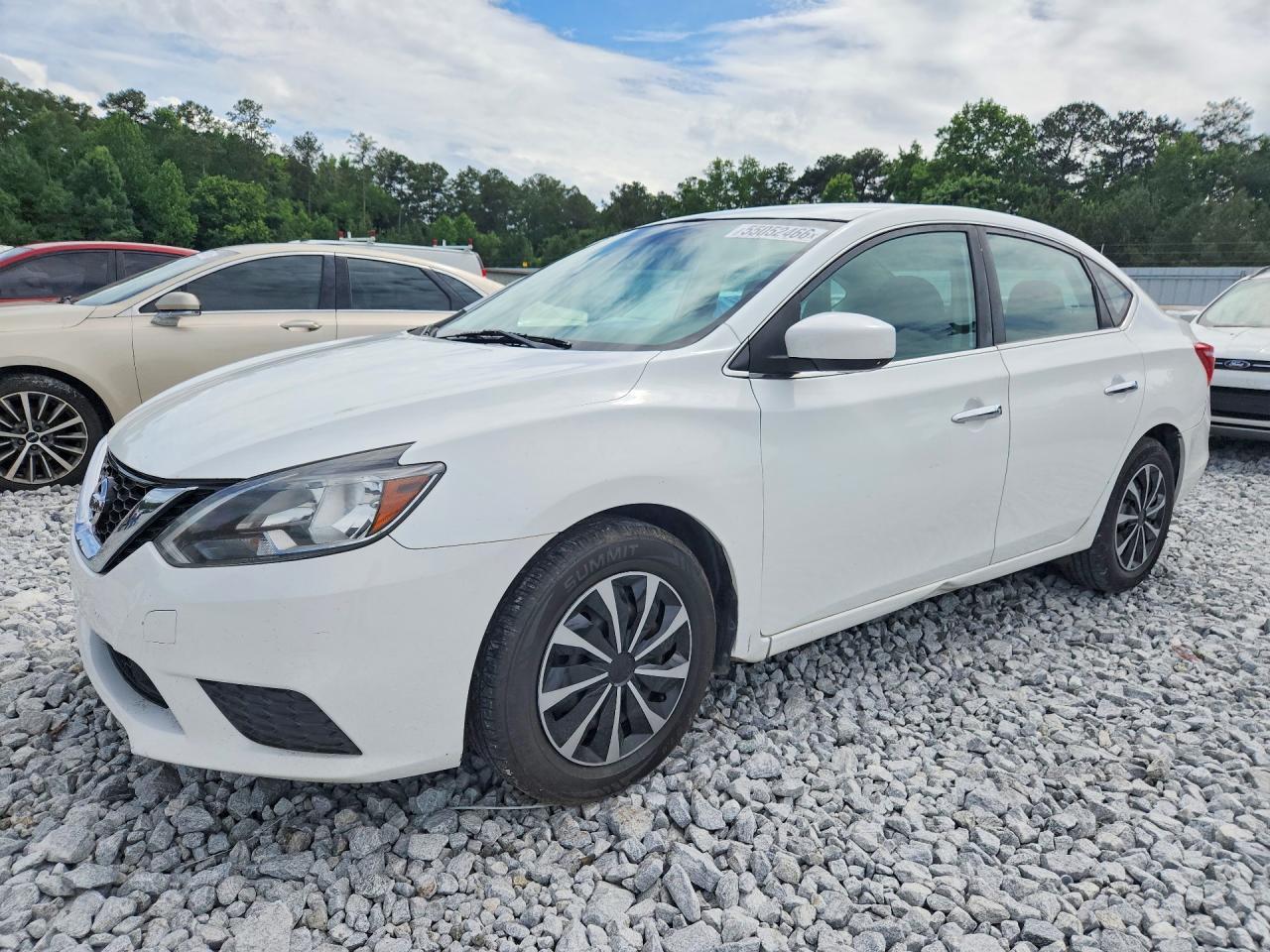 Salvage Nissan Sentra Image