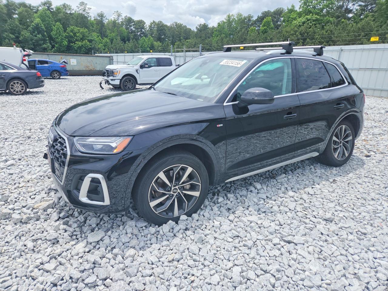 Salvage Audi Q5 Image