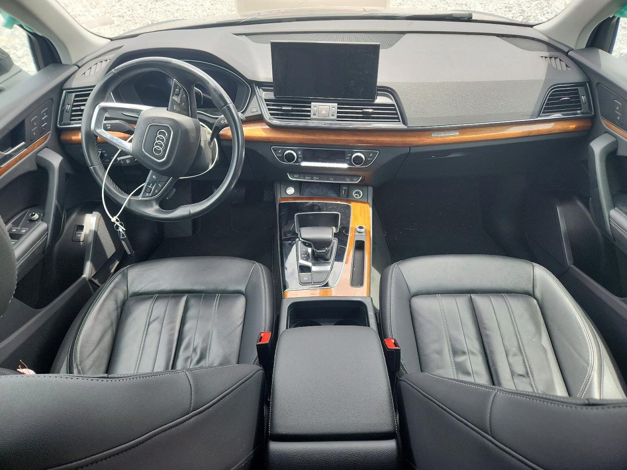 Audi Q5 Premium Plus 45