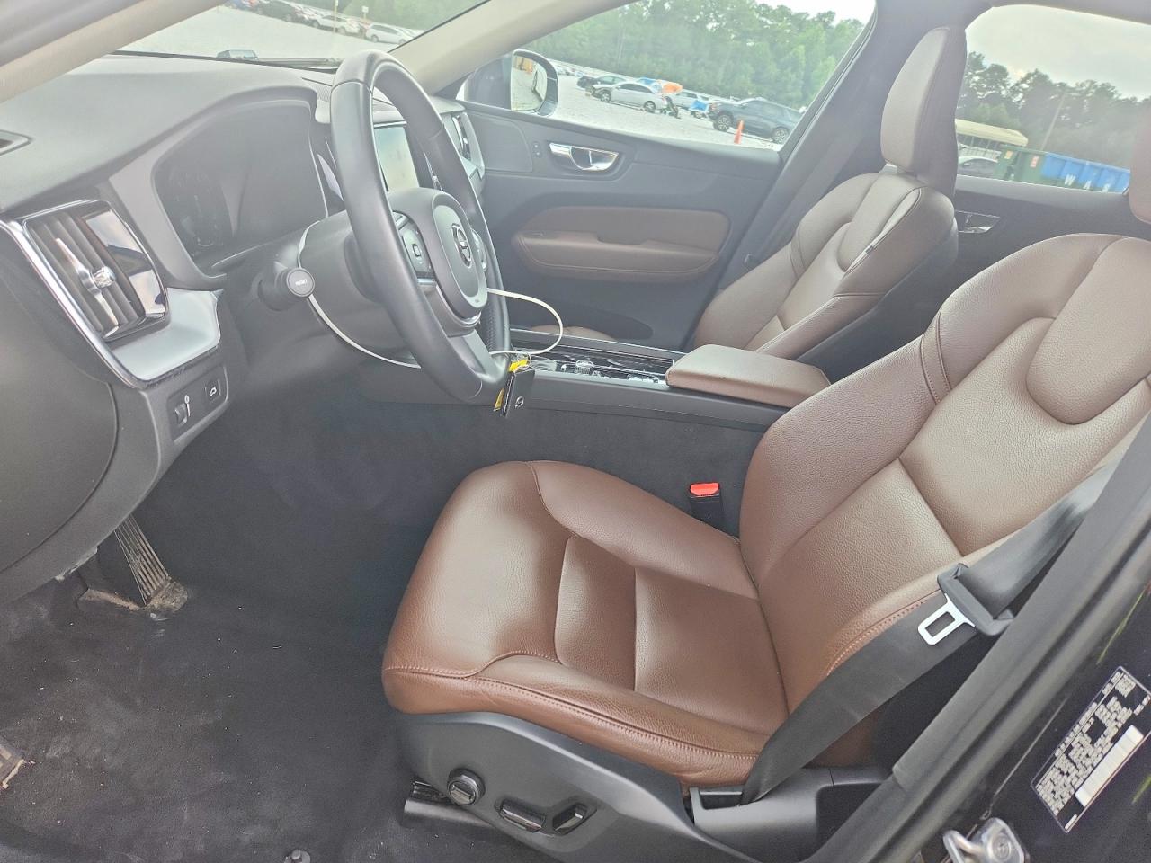 Volvo XC60 T5 Momentum