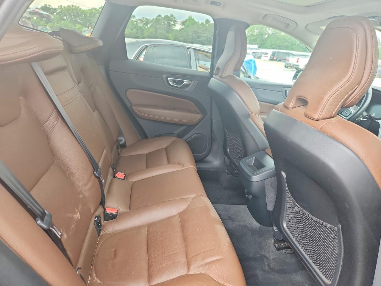 Volvo XC60 T5 Momentum