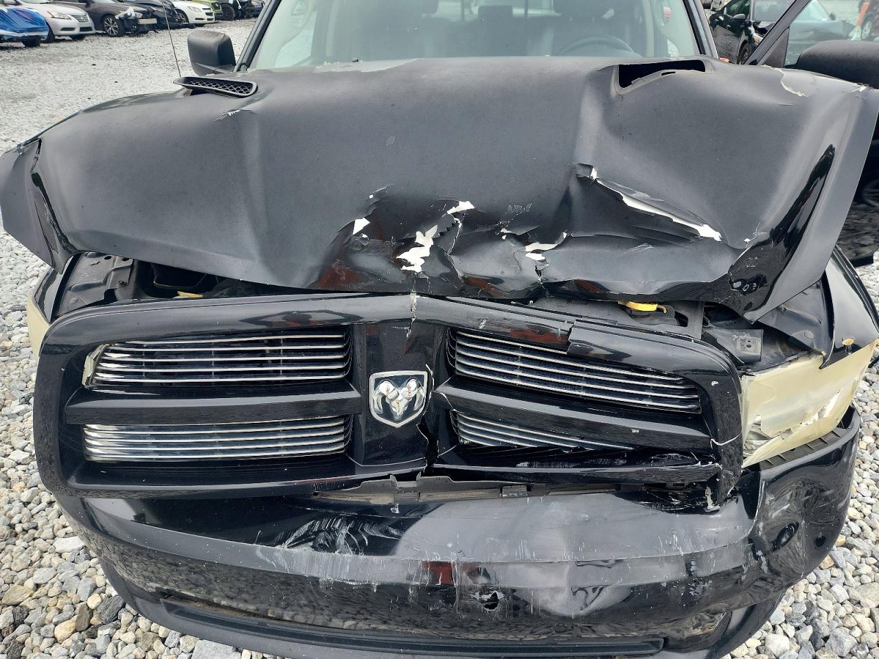 Dodge Ram 1500 Sport