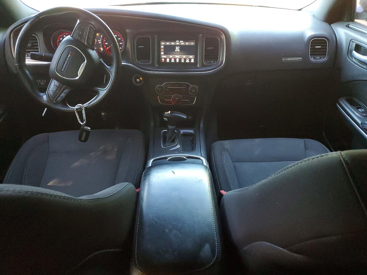 Dodge Charger Sxt