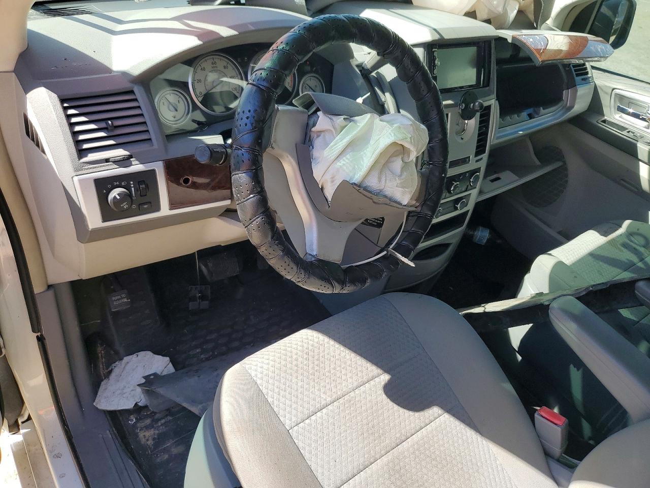 Chrysler Minivan Touring