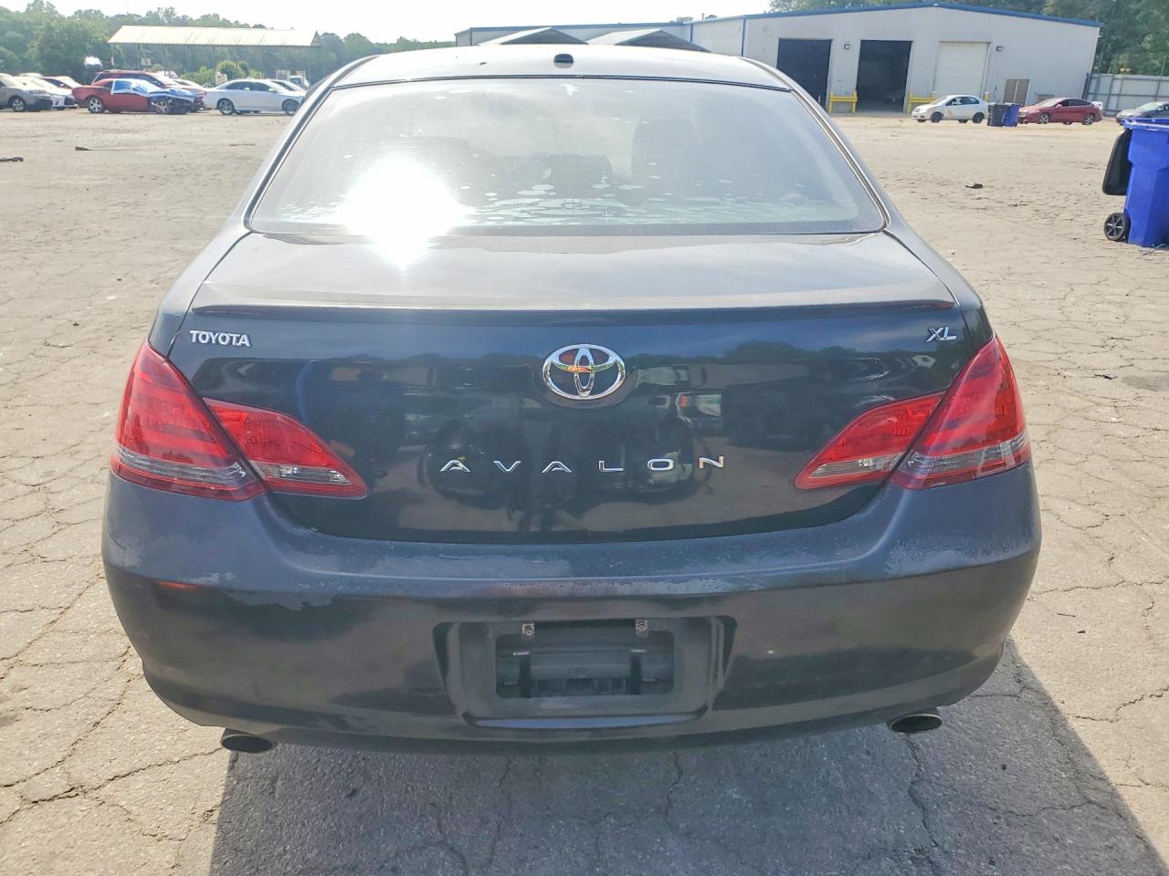 Toyota Avalon Xl