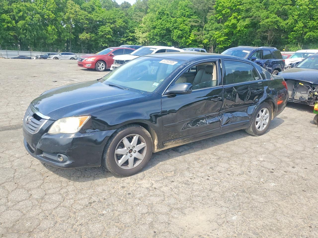 Salvage Toyota Avalon Image