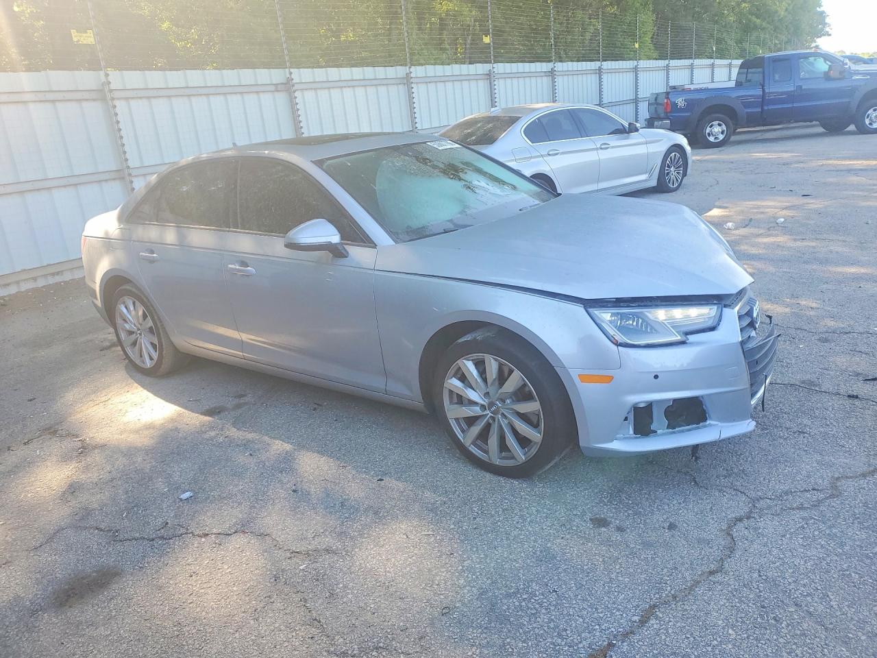 Audi A4 Premium