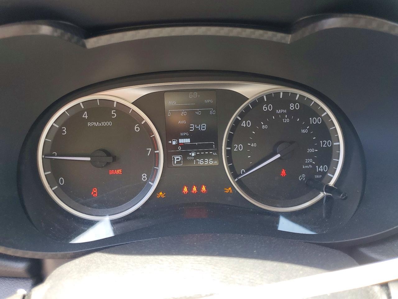 Nissan Versa S