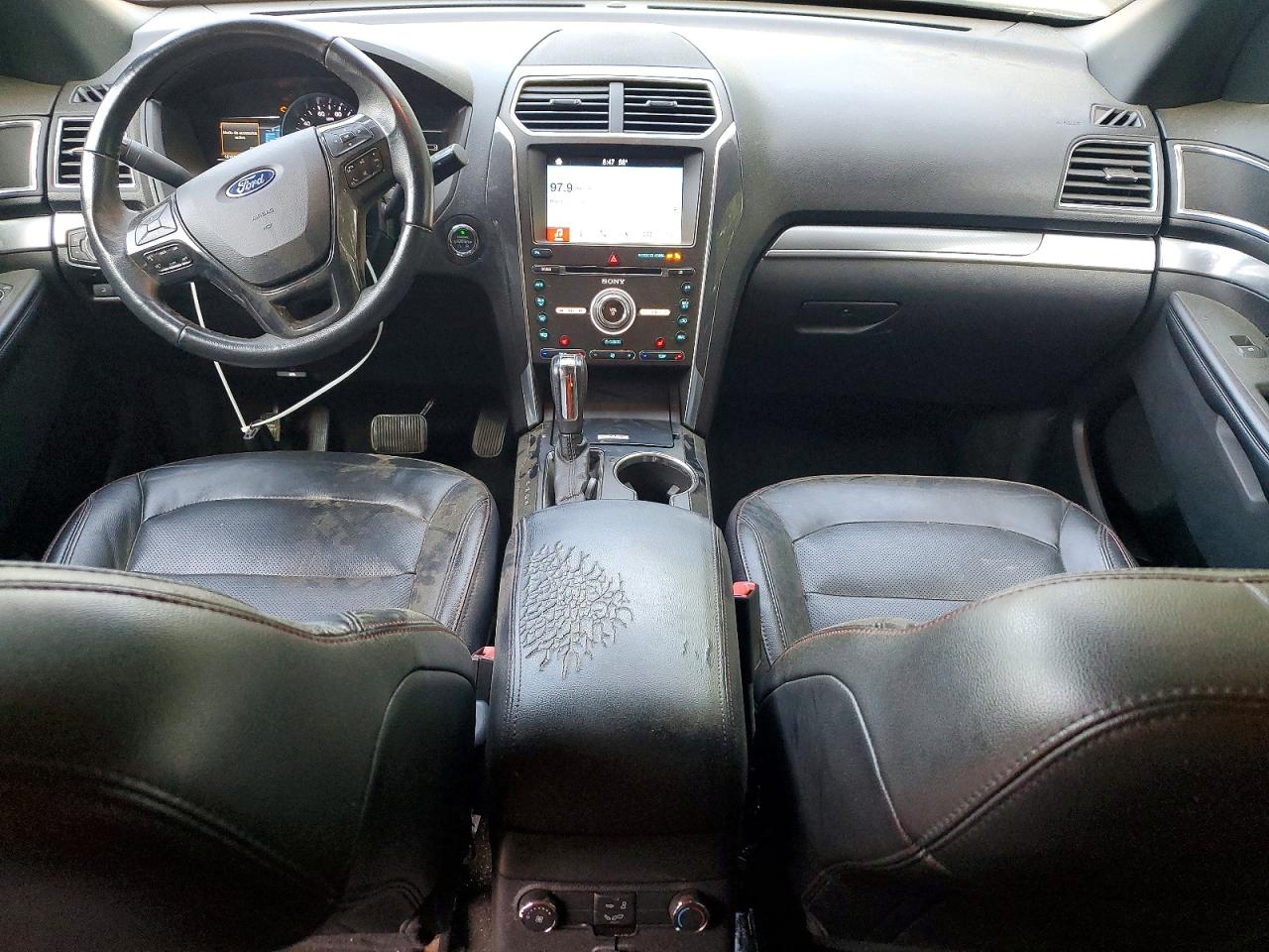 Ford Explorer Sport
