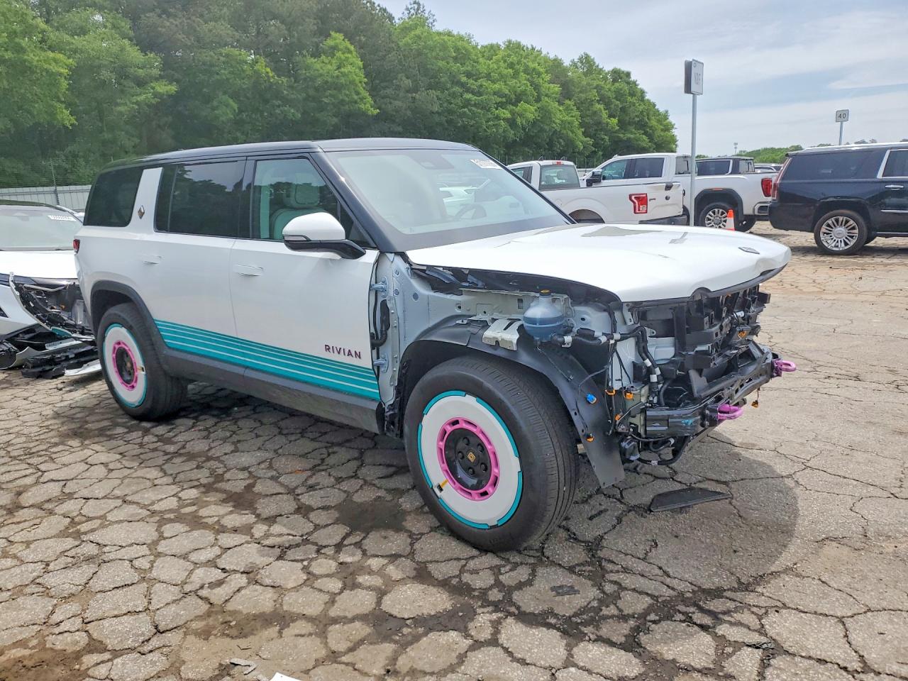 Rivian Ris Premium