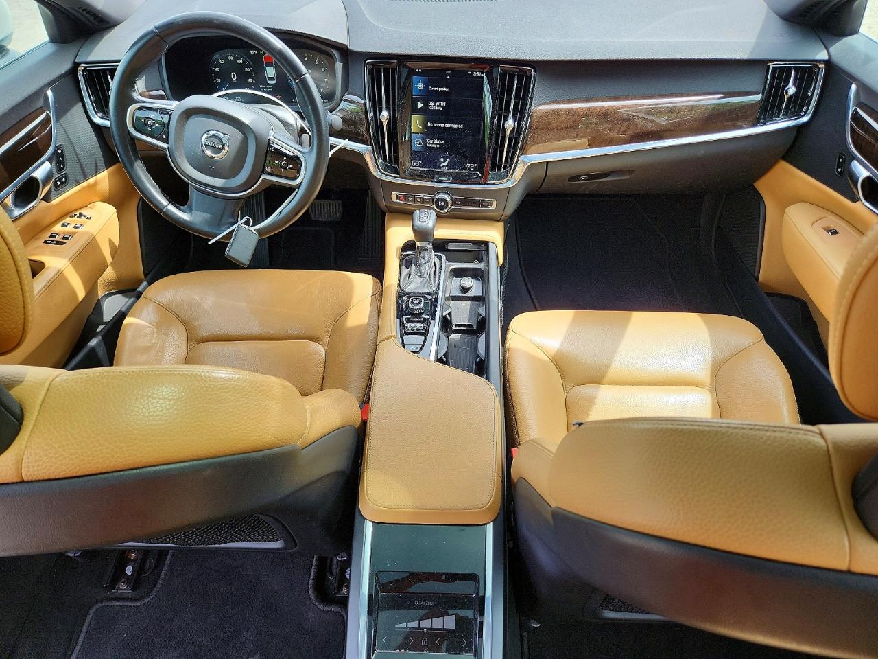 Volvo S90 T5 Momentum
