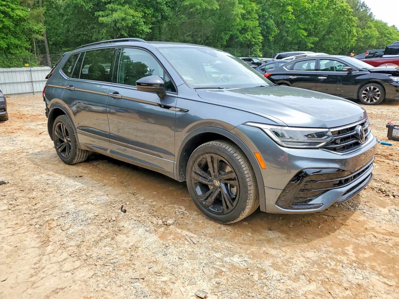 Volkswagen Tiguan Se R-line Black