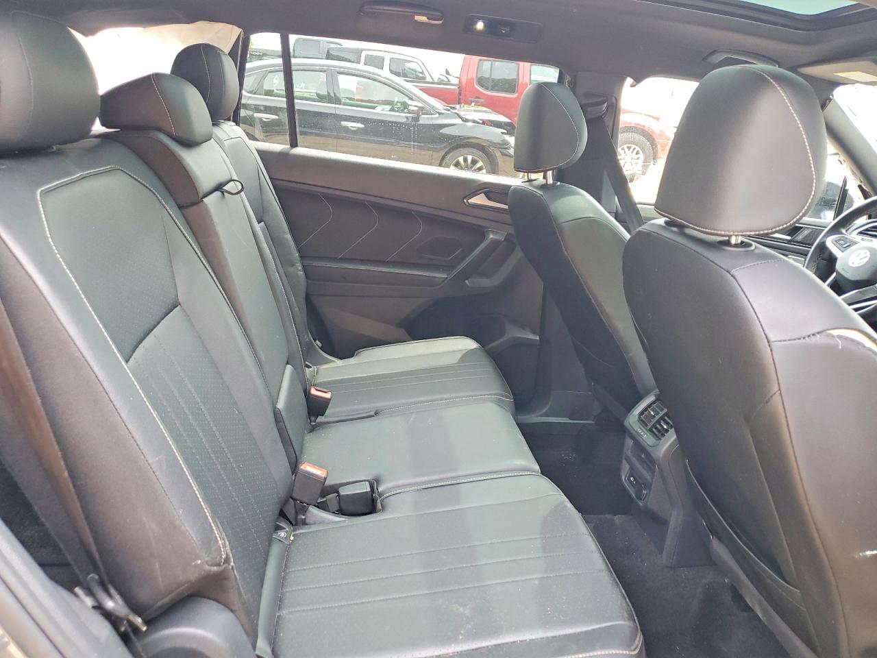 Volkswagen Tiguan Se R-line Black