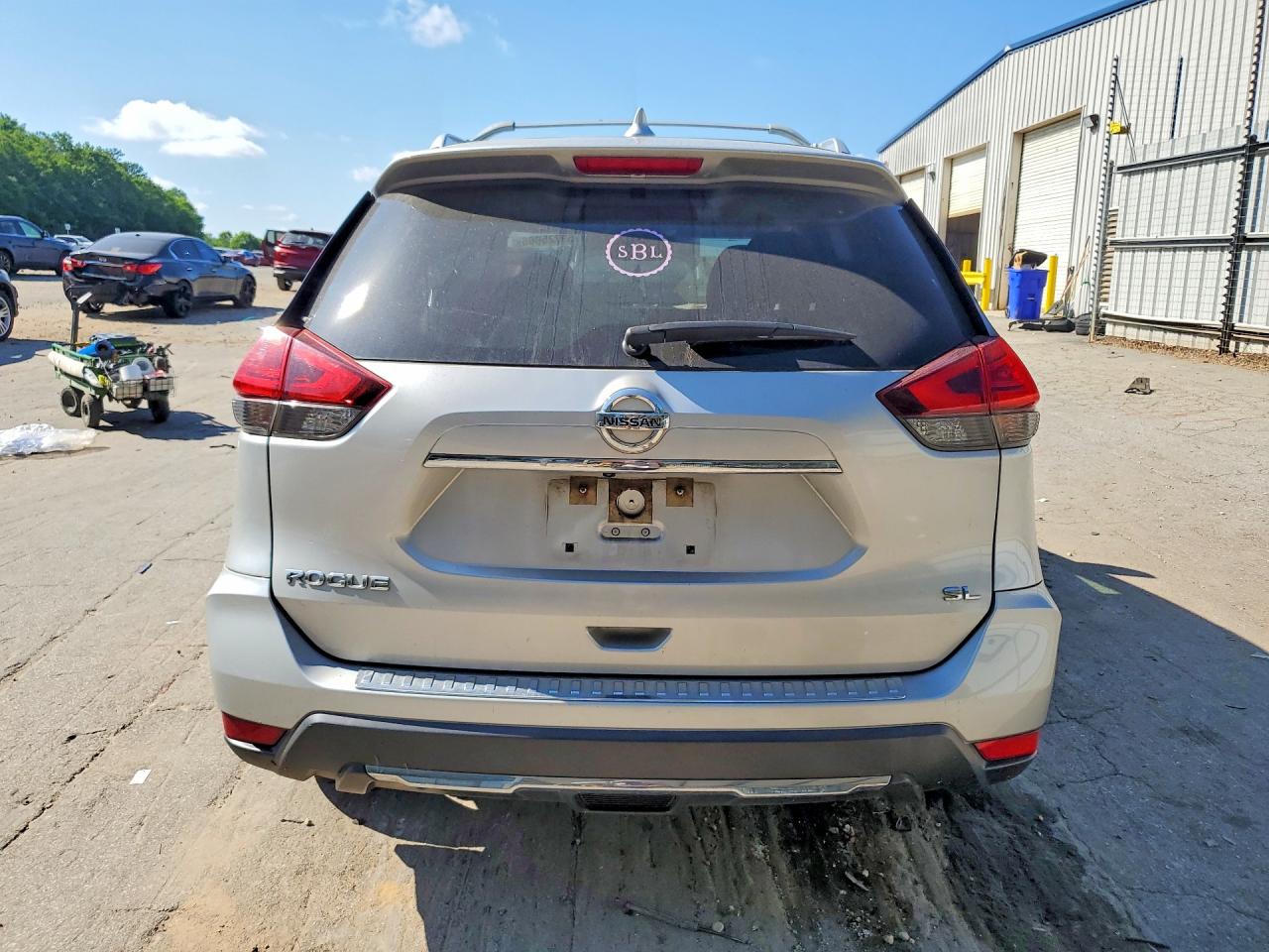 Nissan Rogue S