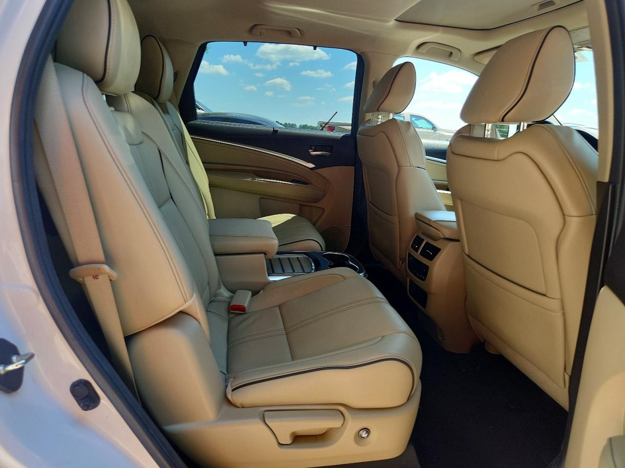 Acura MDX Advance
