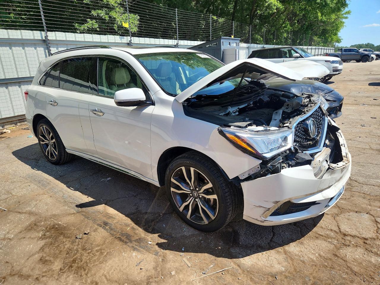 Acura MDX Advance