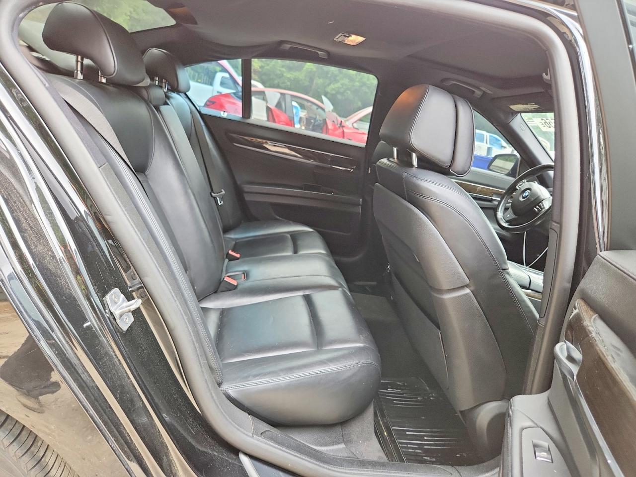 BMW 7 Series I