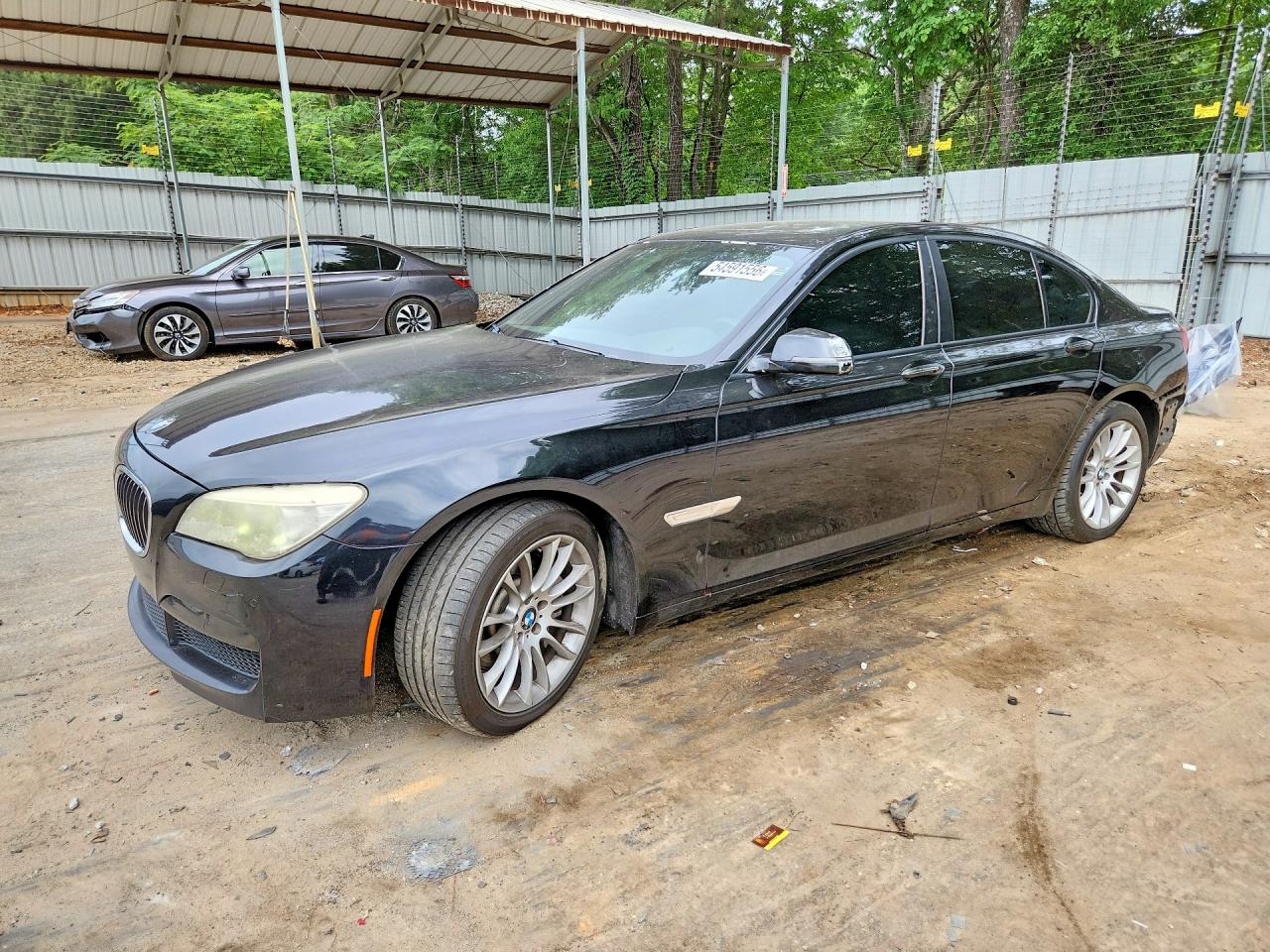 Salvage BMW 7 Series Image