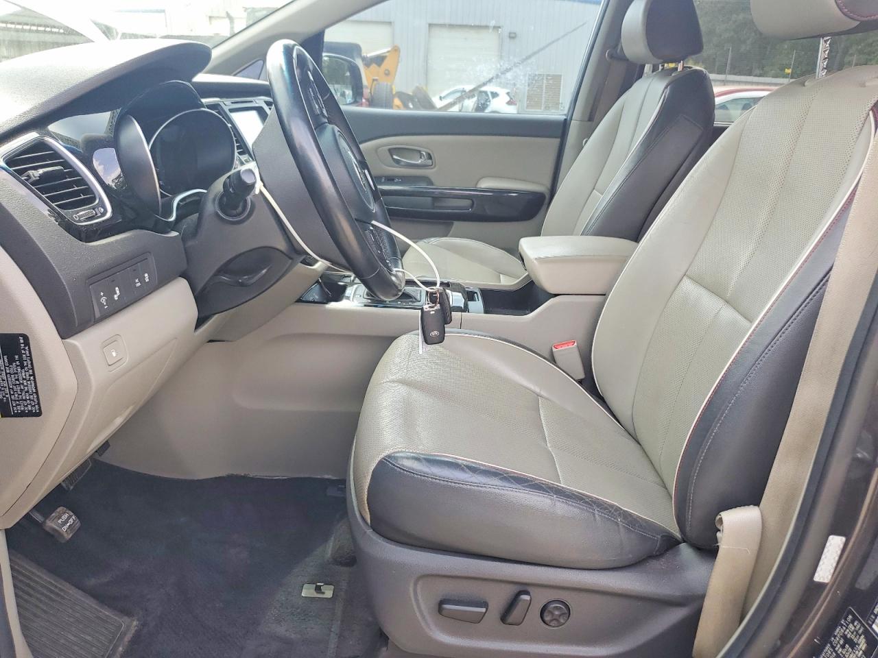 Kia Sedona Sx