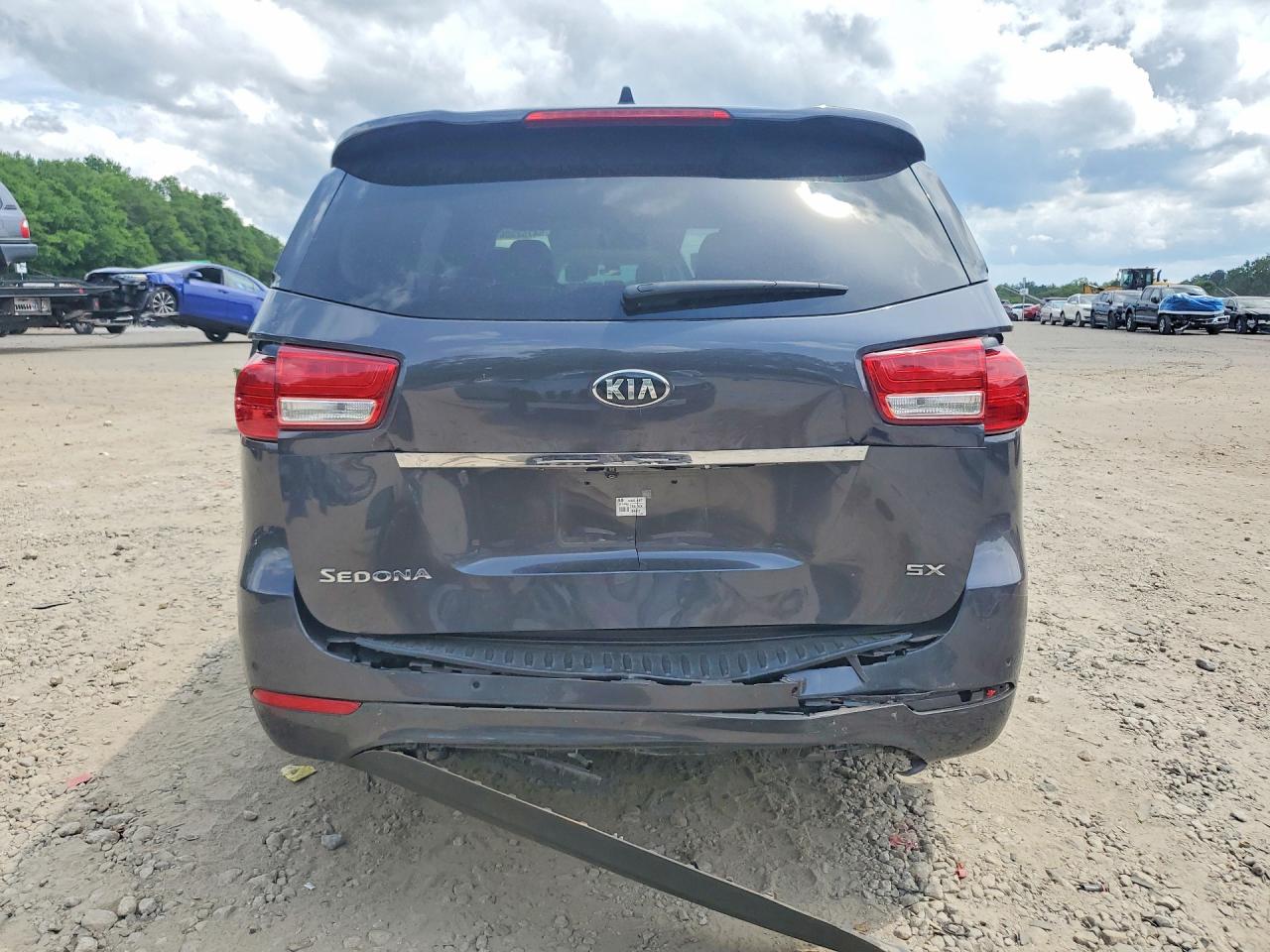 Kia Sedona Sx