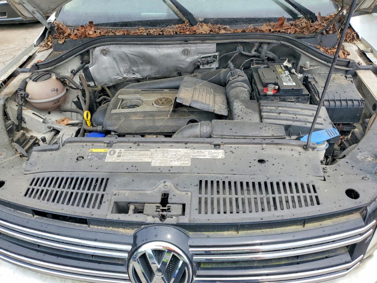 Volkswagen Tiguan S