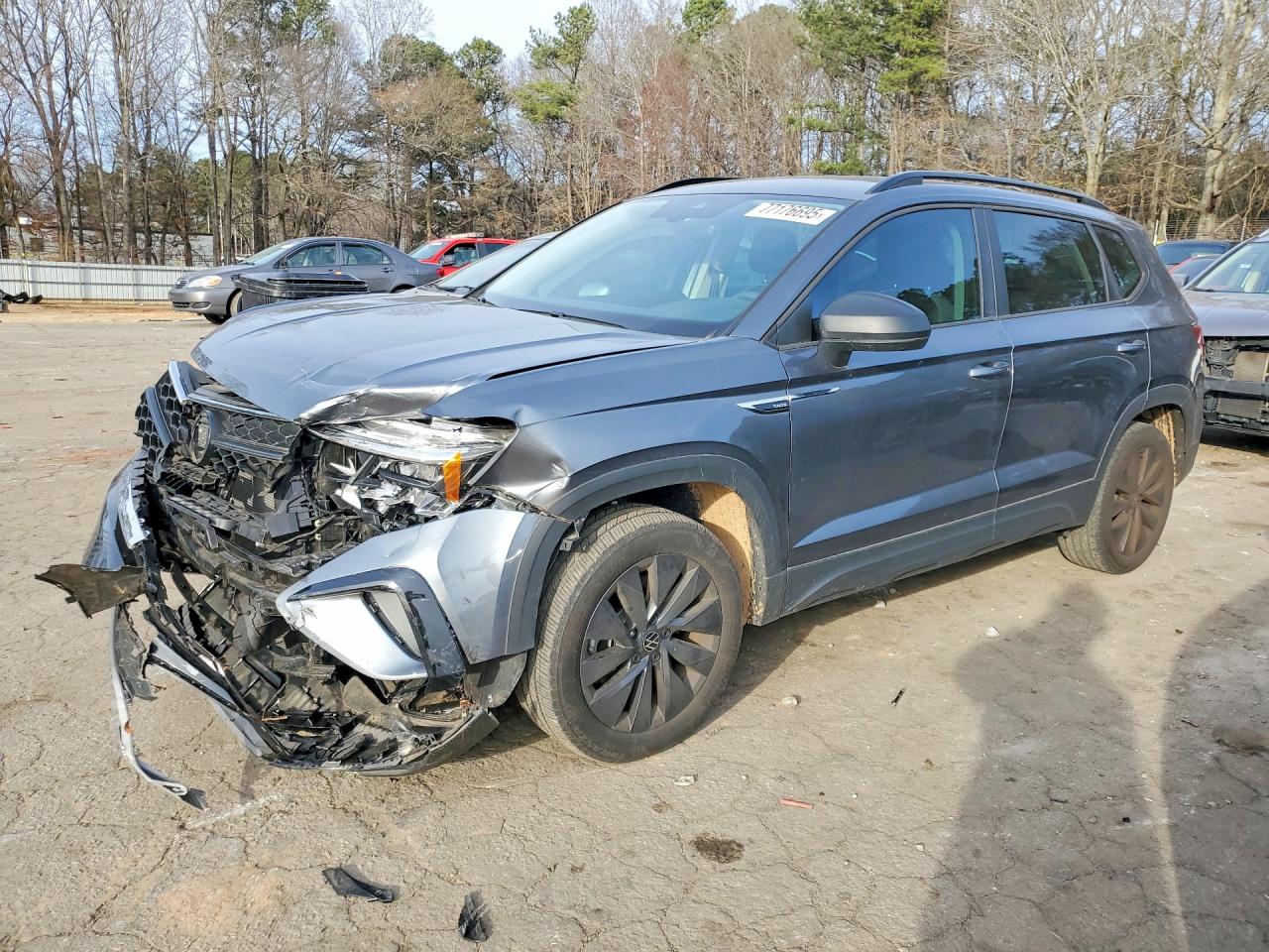 Salvage Volkswagen Taos Image
