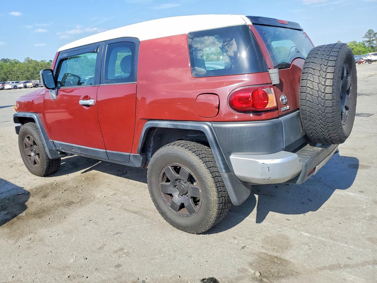 Toyota FJ Cruiser Base